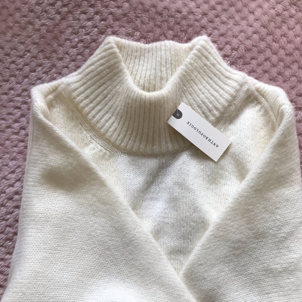 Brand New Anthropologie Off White Sweater